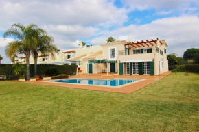 Villa Browns I